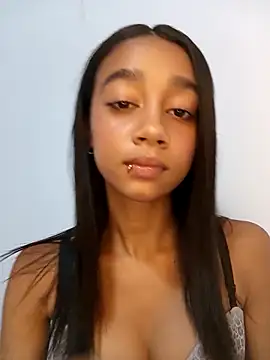 Zoe Sweett18 online show from 05/04/26, 06:37