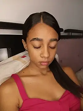 Zoe Sweett18 online show from 05/27/26, 07:11