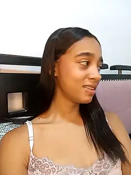 Zoe Sweett18 online show from 06/11/26, 12:43