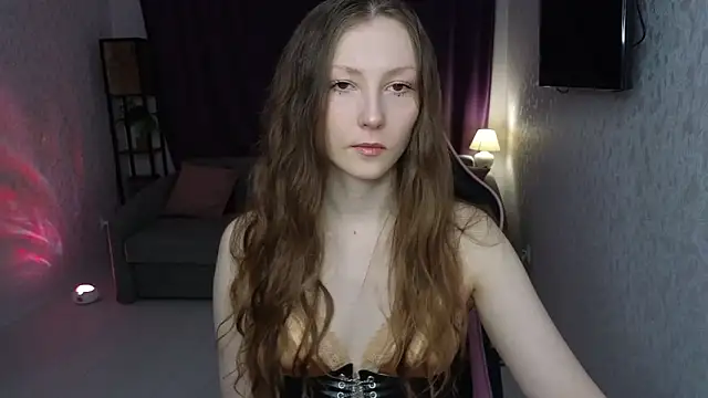 Snapshot of Sweeet_Lilit chatting on 03/15/26, 09:21 Sweeet Lilit online show from 03/15/26, 09:21