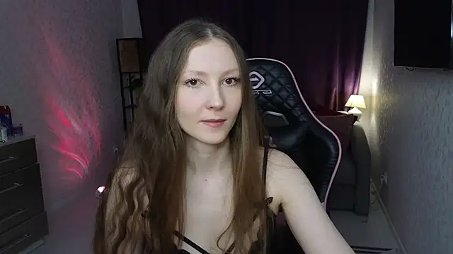Snapshot of Sweeet_Lilit chatting on 03/19/26, 09:30 Sweeet Lilit online show from 03/19/26, 09:30