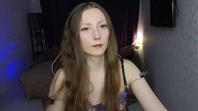 Snapshot of Sweeet_Lilit chatting on 04/11/26, 09:30 Sweeet Lilit online show from 04/11/26, 09:30
