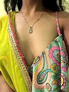 Miss Cuteness online show from 03/07/25, 02:34