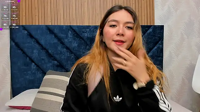  Zoe Sweet  online show from 02/21/25, 11:22