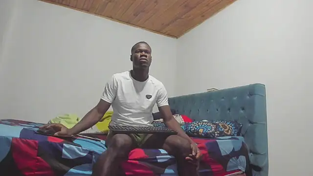 nene-5 online show from 10/30/25, 04:03