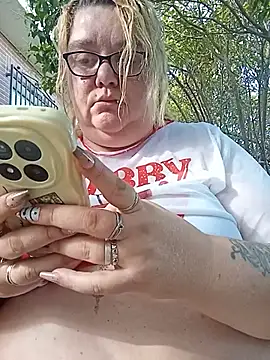 diosacurvy1984 online show from 05/24/26, 04:56
