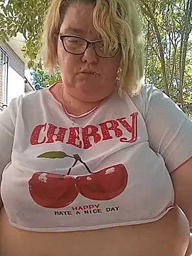 diosacurvy1984 online show from 06/10/26, 08:46