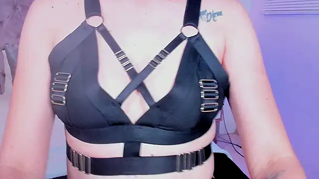 Snapshot of ana_liebert chatting on 01/30/25, 03:08 ana liebert online show from 01/30/25, 03:08