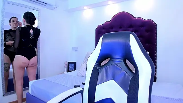 Snapshot of ana_liebert chatting on 03/04/25, 12:12 ana liebert online show from 03/04/25, 12:12