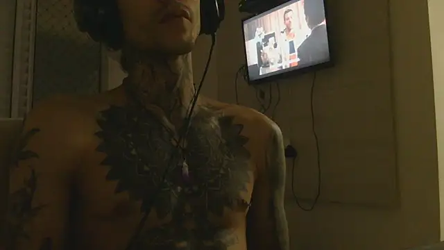 Snapshot of smokingink chatting on 05/08/26, 10:26 smokingink online show from 05/08/26, 10:26