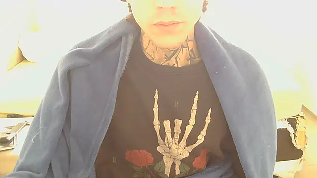 Snapshot of smokingink chatting on 06/01/26, 04:41 smokingink online show from 06/01/26, 04:41
