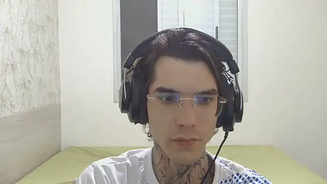 Snapshot of smokingink chatting on 06/16/26, 12:02 smokingink online show from 06/16/26, 12:02