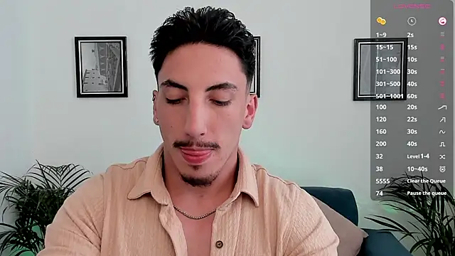 dylanspencer28 online show from 03/12/25, 09:03