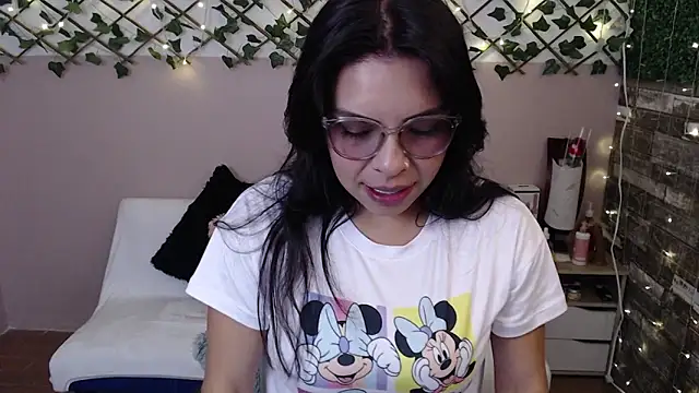 cute bunny95 online show from 03/11/25, 01:12