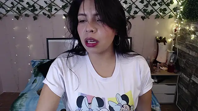 cute bunny95 online show from 03/17/25, 01:08