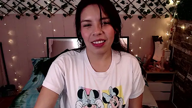 cute bunny95 online show from 03/17/25, 07:15