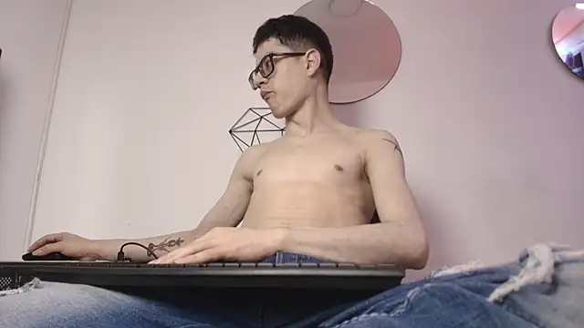 wolfandsky online show from 09/14/25, 11:42