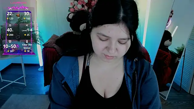 DiaAngell online show from 06/13/26, 01:36