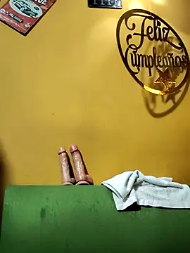 ilonna2025 online show from 09/12/25, 10:21