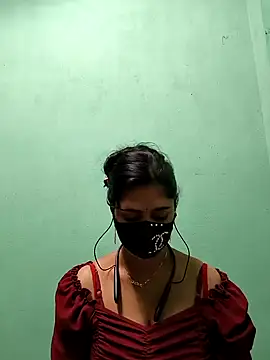 Snapshot of Sexybhabhi569 chatting on 01/17/25, 05:19 Sexybhabhi569 online show from 01/17/25, 05:19