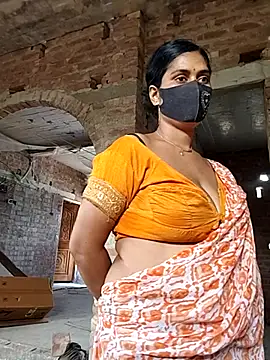 Snapshot of Sexybhabhi569 chatting on 09/10/25, 02:44 Sexybhabhi569 online show from 09/10/25, 02:44