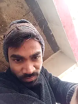 mohithot143 online show from 01/16/25, 10:53