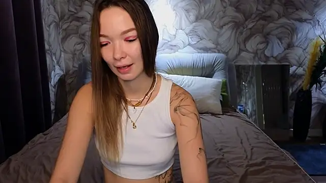 SusannJohnson online show from 10/11/25, 12:21