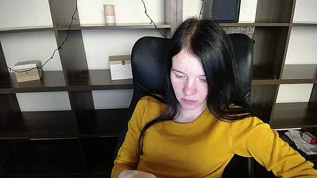 Liana Ray online show from 01/18/25, 08:52