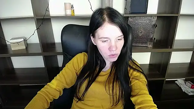 Liana Ray online show from 01/18/25, 11:54