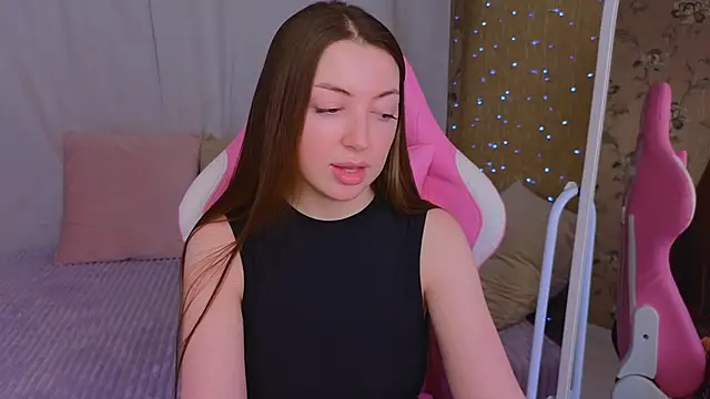 Ann moon   online show from 02/22/25, 06:30