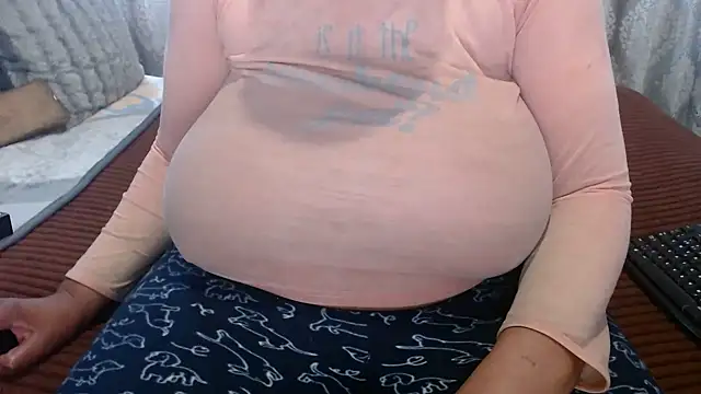 BUBBLYBUNNYxx online show from 05/07/26, 05:13