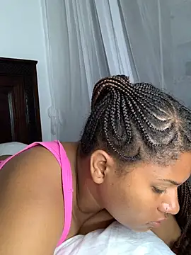 madell online show from 10/03/25, 02:30