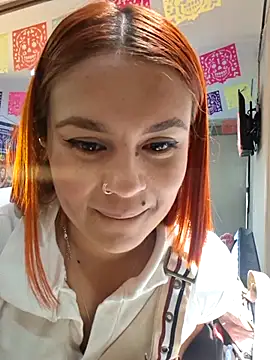 Sophie new25 online show from 10/06/25, 11:51