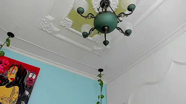 Paulina Lopezz online show from 10/13/25, 04:23