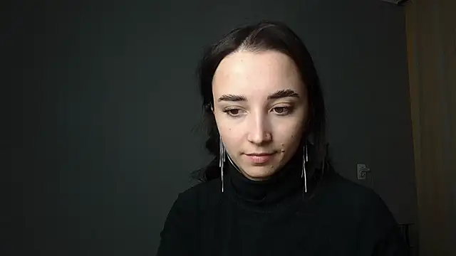 Eva Gloryy online show from 02/17/25, 11:31