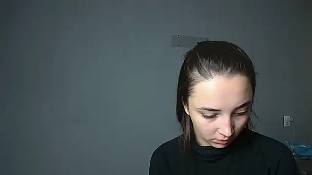 Eva Gloryy online show from 09/30/25, 09:58