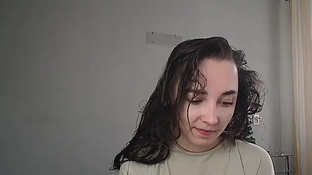 Snapshot of Eva_Gloryy chatting on 02/14/26, 12:46 Eva Gloryy online show from 02/14/26, 12:46