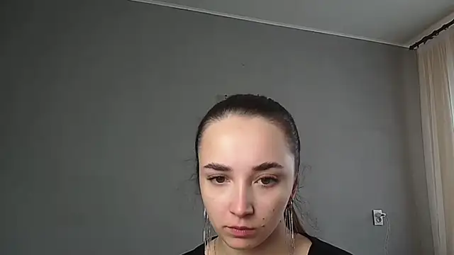 Snapshot of Eva_Gloryy chatting on 03/04/26, 09:15 Eva Gloryy online show from 03/04/26, 09:15