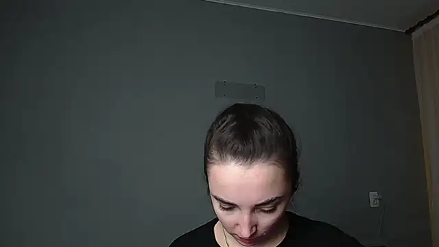 Snapshot of Eva_Gloryy chatting on 04/03/26, 04:38 Eva Gloryy online show from 04/03/26, 04:38