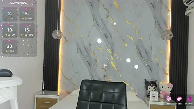 Snapshot of raven_li chatting on 09/26/25, 09:30 raven li online show from 09/26/25, 09:30