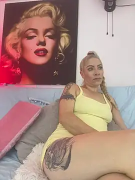 viktoria davis  online show from 06/02/26, 12:01