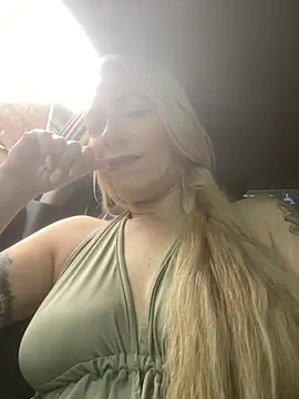 viktoria davis  online show from 07/11/26, 09:27