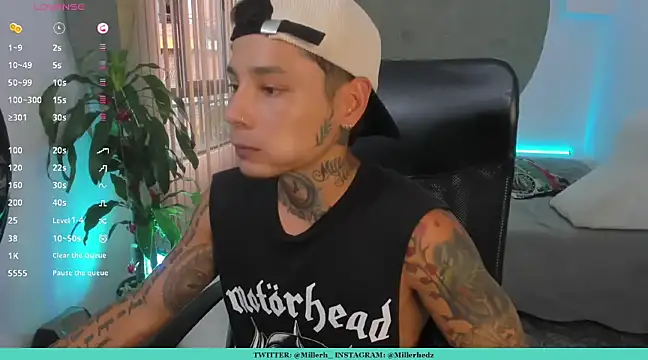 Snapshot of tattokoi chatting on 03/01/25, 08:42 tattokoi online show from 03/01/25, 08:42