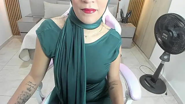 Zulema hamdi online show from 01/24/25, 12:10