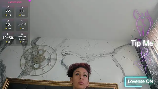 Snapshot of DalayMoore chatting on 02/15/26, 07:10 DalayMoore online show from 02/15/26, 07:10