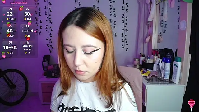  codeline online show from 11/11/25, 04:12