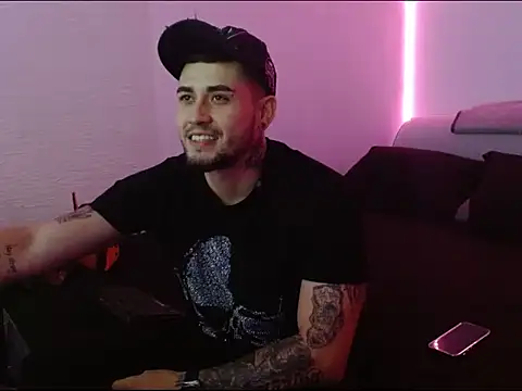 Lliam 2 online show from 01/18/25, 02:47