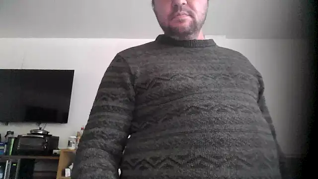 Snapshot of yourcourage1 chatting on 10/07/25, 07:55 yourcourage1 online show from 10/07/25, 07:55