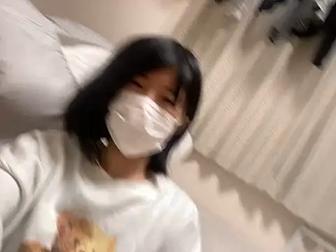 Snapshot of riri_riri_jp chatting on 11/27/25, 09:55 riri riri jp online show from 11/27/25, 09:55