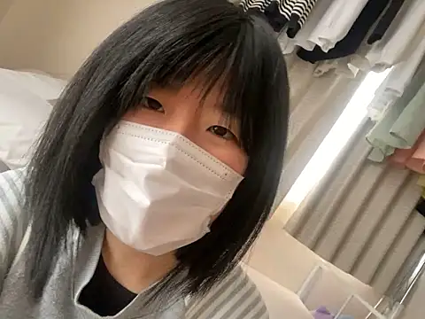 Snapshot of riri_riri_jp chatting on 11/29/25, 02:03 riri riri jp online show from 11/29/25, 02:03